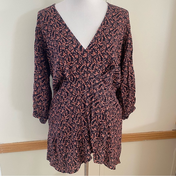 Free People Tops - Free People Clara Tunic Top Floral Black Deep V-Neck Spring Medium Blouse